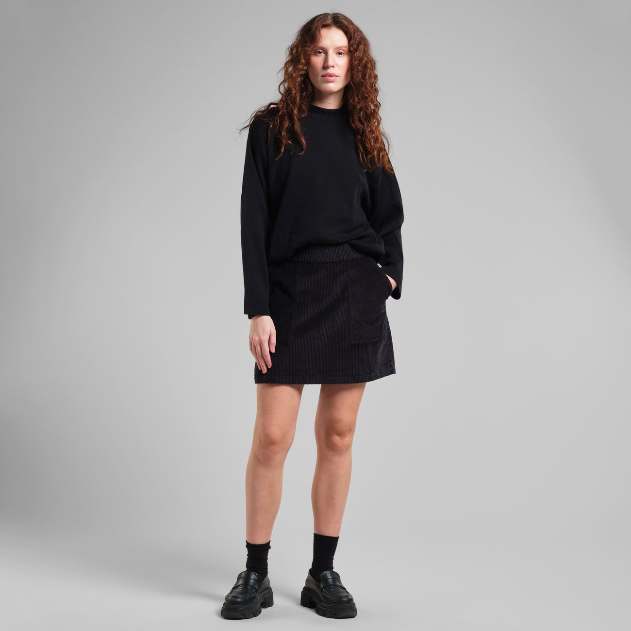 Skirt Majorna Corduroy Black | DEDICATED