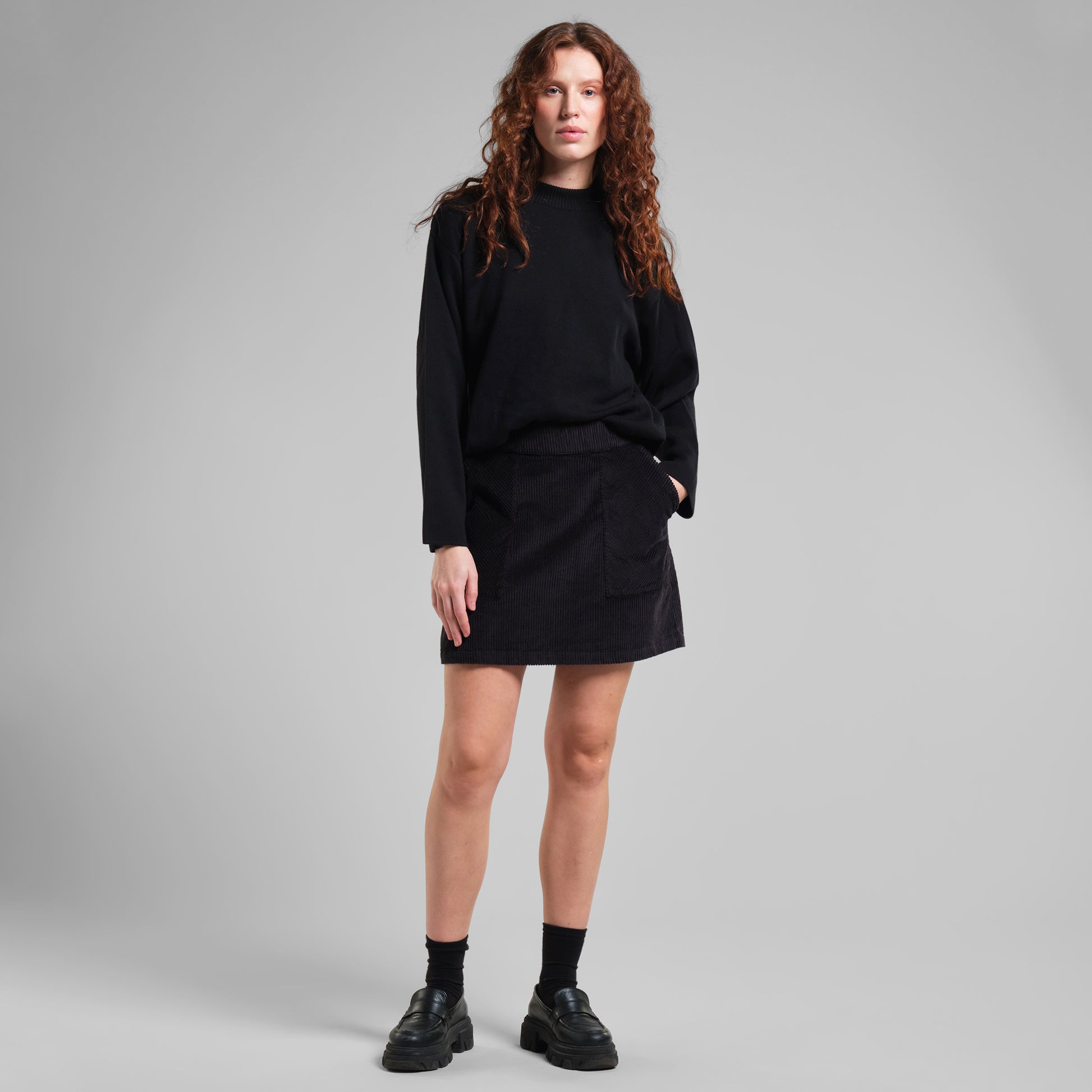Skirt Majorna Corduroy Black | DEDICATED