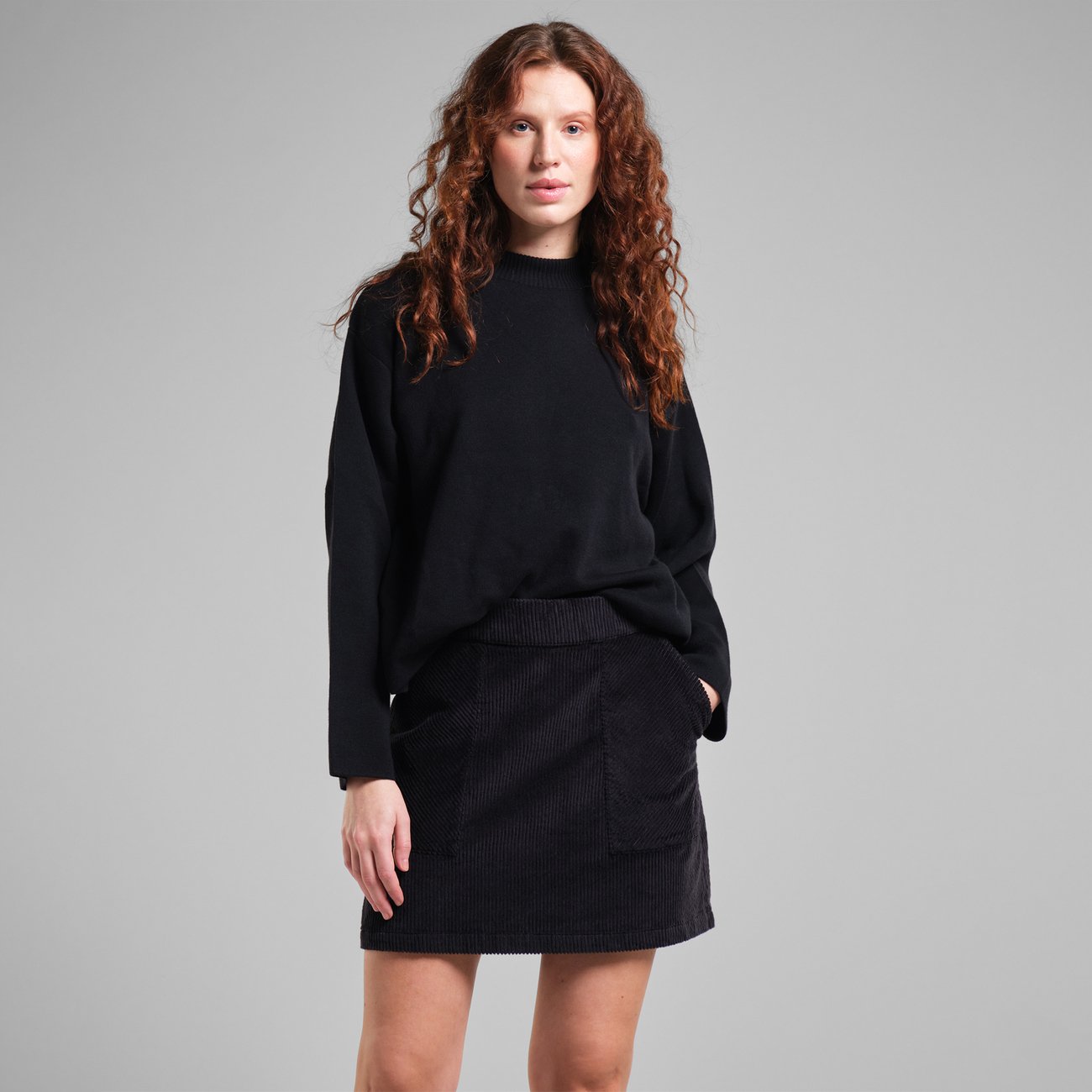 Skirt Majorna Corduroy Black | DEDICATED