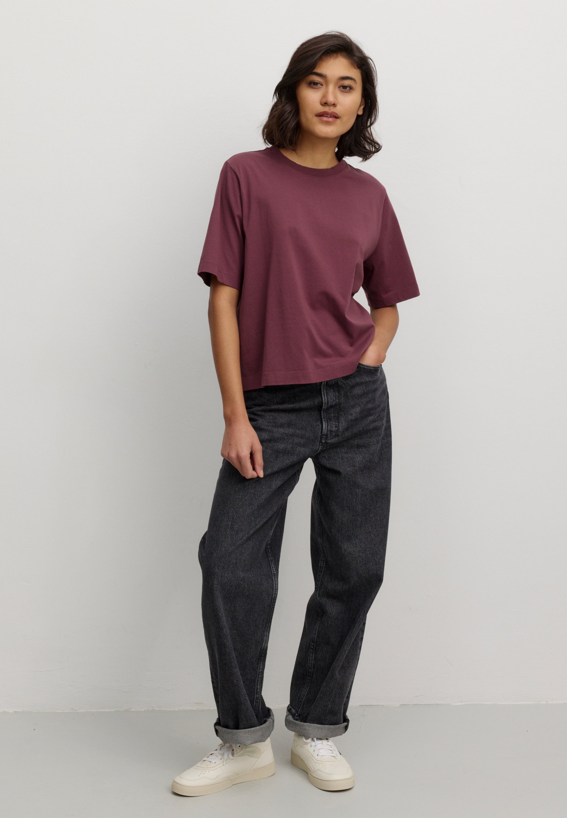 T-Shirt AZOLLA dark plum | recolution