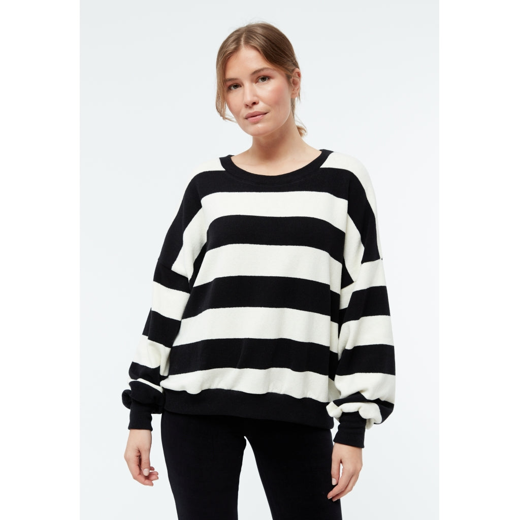 Sweater GBAda Off White / Black Stripes | Givn