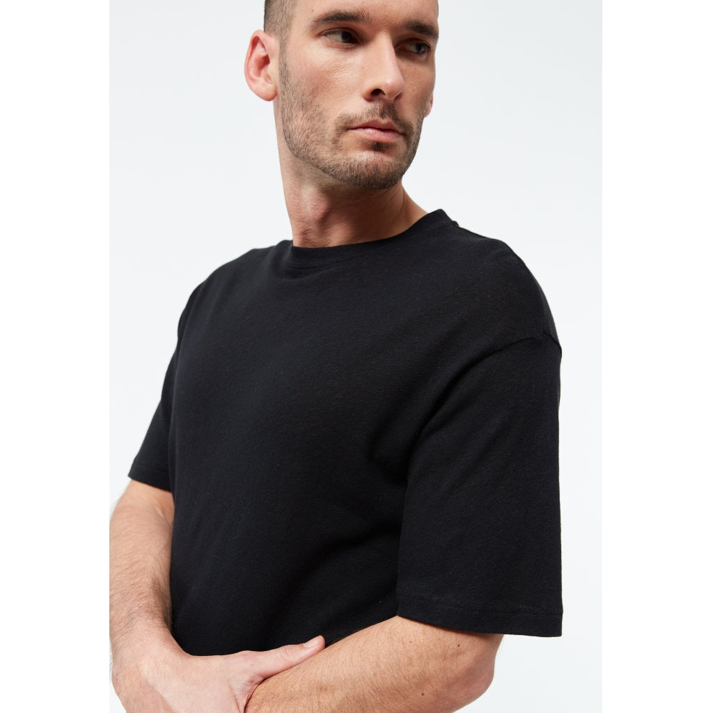 T-Shirt GBLasse Black (Linen) | Givn