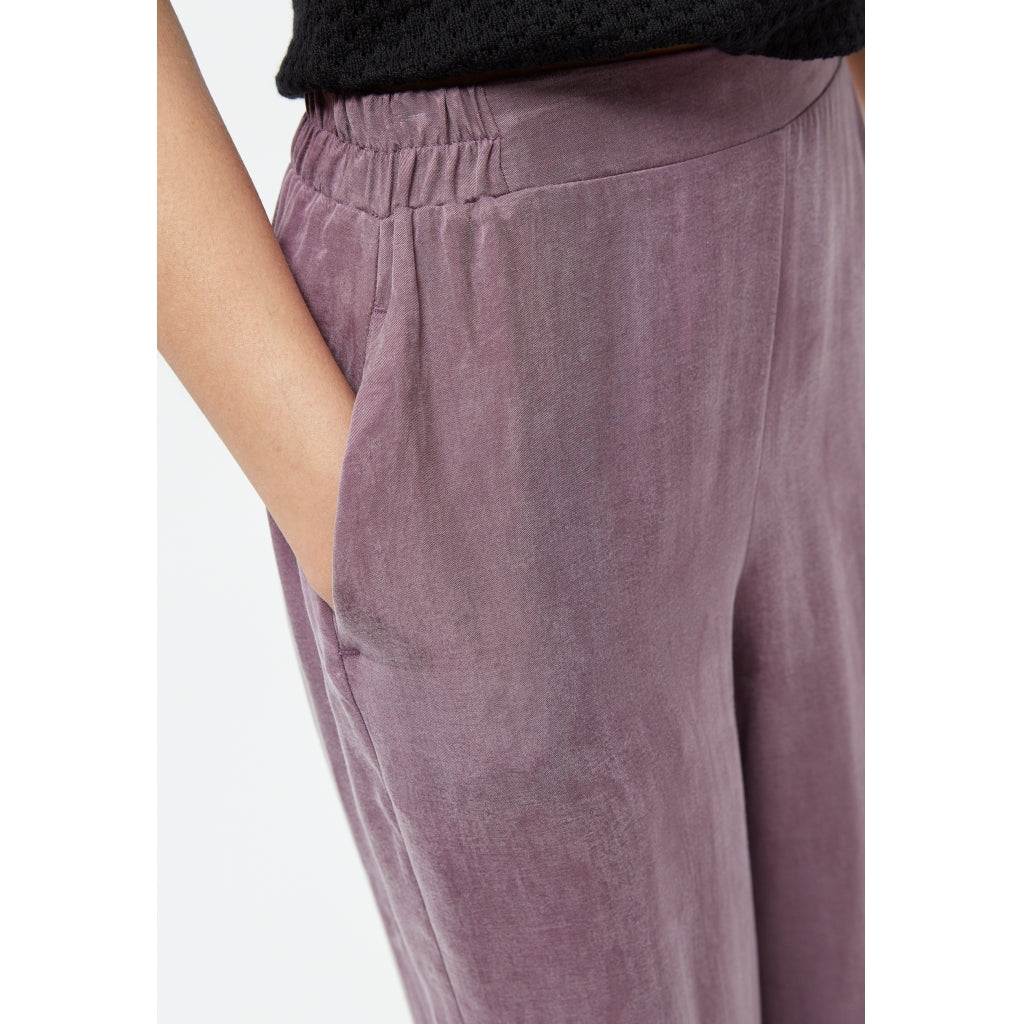 Hose GBMarla English Violet (Tencel) | Givn
