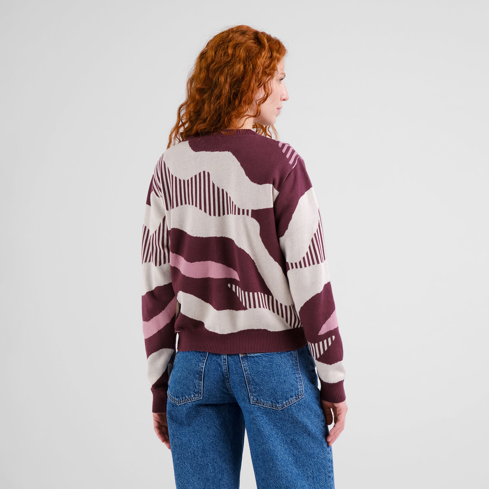 Sweater Arendal Flowing Abstract Multi Color | DEDICATED