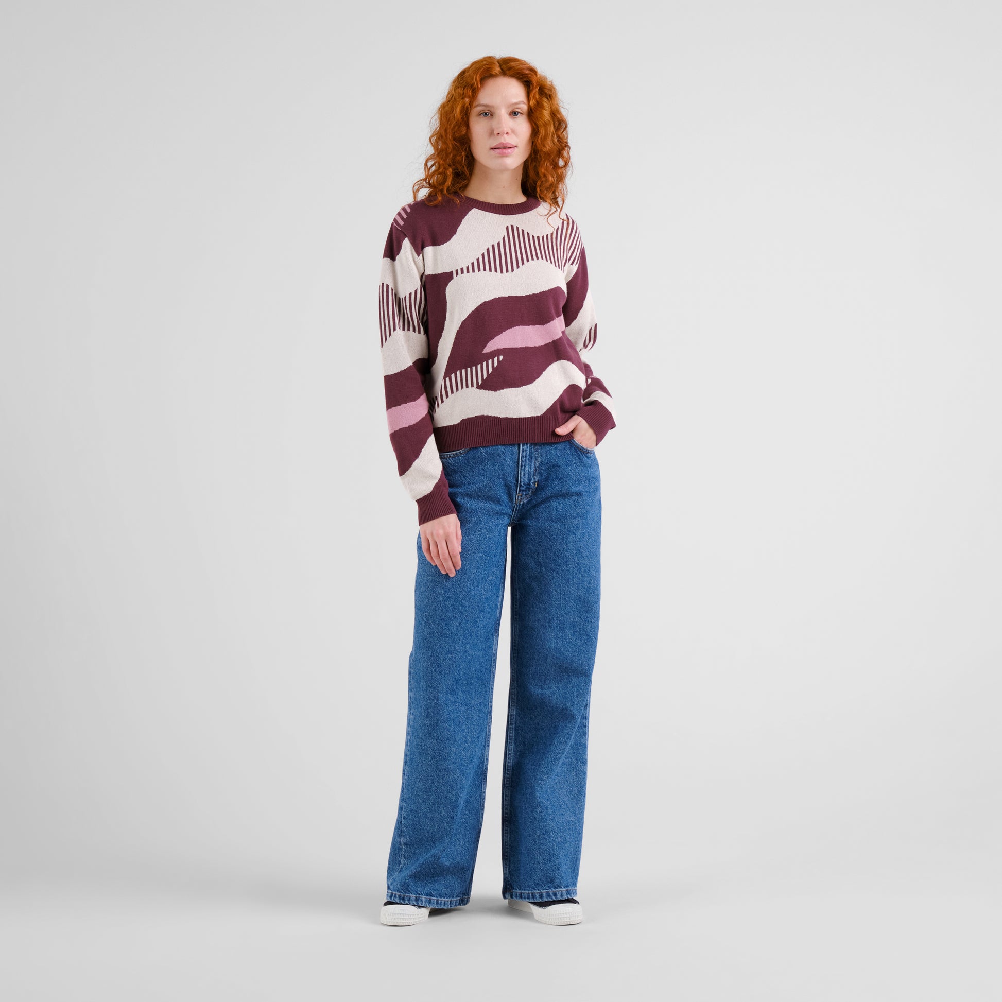Sweater Arendal Flowing Abstract Multi Color | DEDICATED