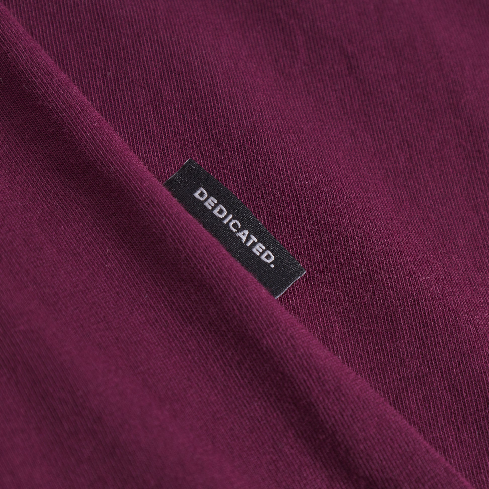 T-shirt Visby Base Fig Red | DEDICATED