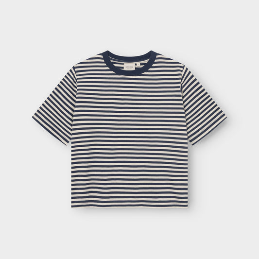 T-shirt Vadstena Stripes Insignia Blue | DEDICATED