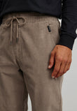 Jogg Chino CYPERUS hazel brown | recolution