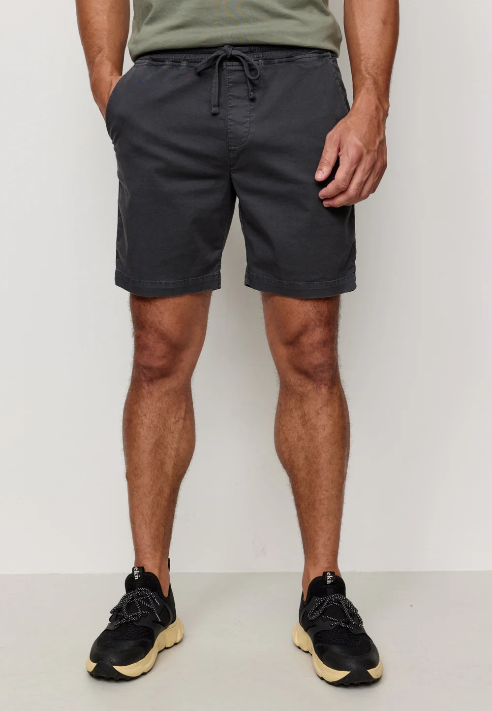Shorts QUINCE dark grey | recolution