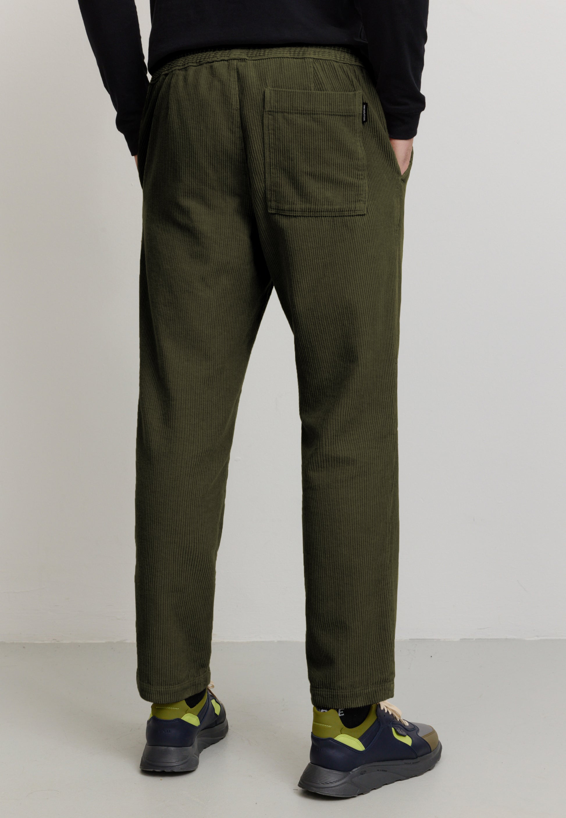 Pants CAS olive | recolution