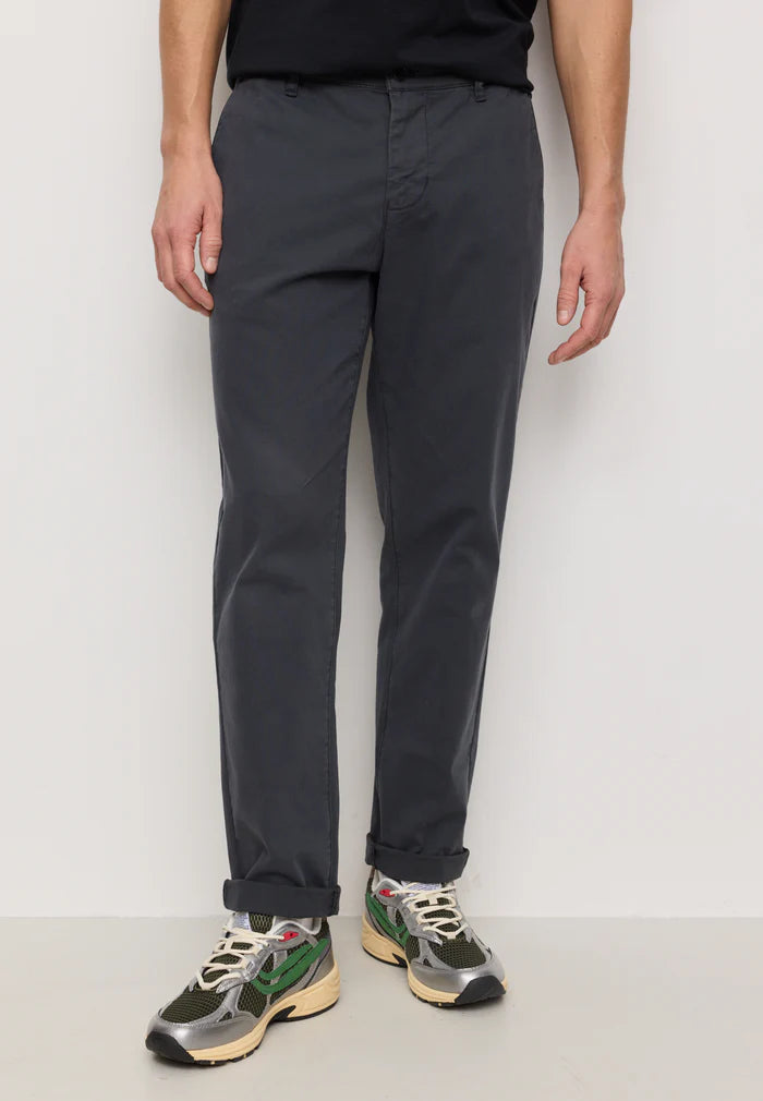 Chino KELP dark grey | recolution