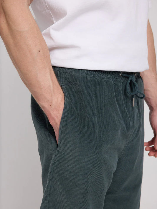 Corduroy Pull-on Shorts bottle | MAZINE