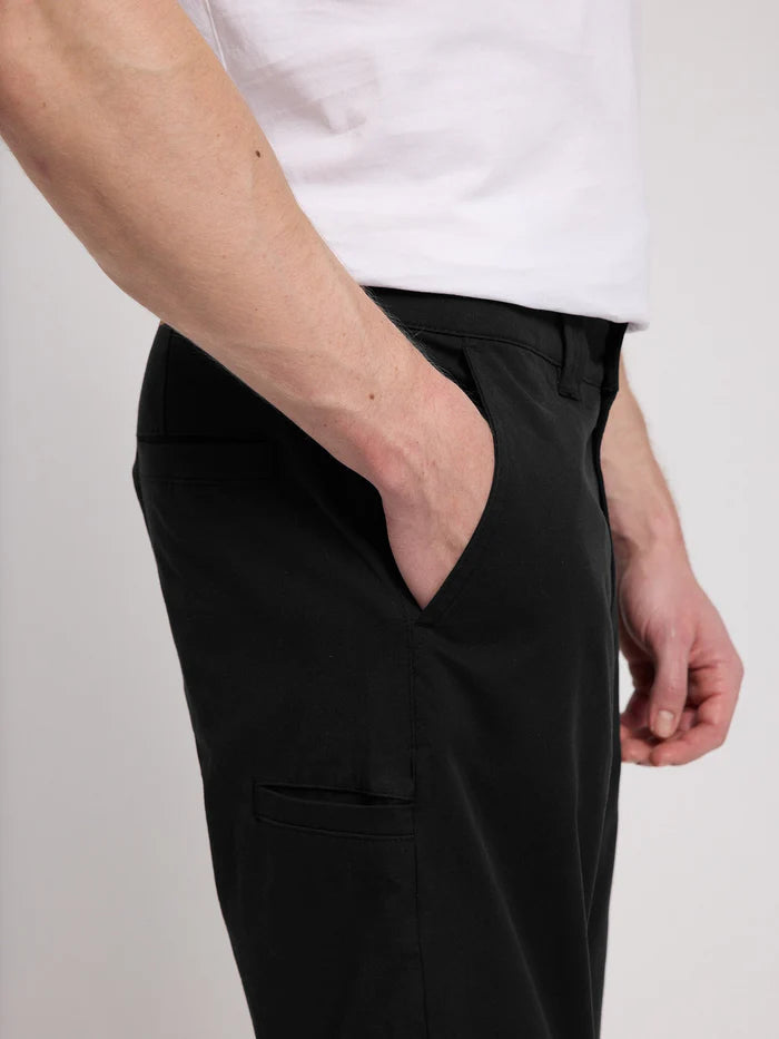 Chino Shorts black | MAZINE
