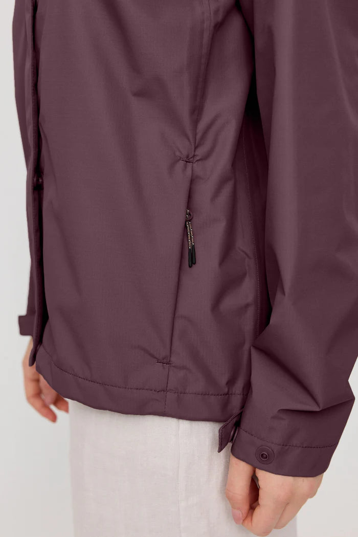 Short Ripstop Rain Jacket berry brown | MAZINE