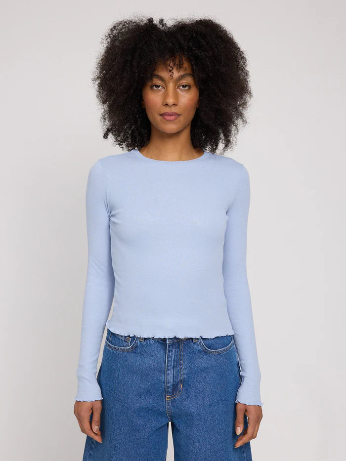 Babylock Hems Longsleeve cloud blue | MAZINE