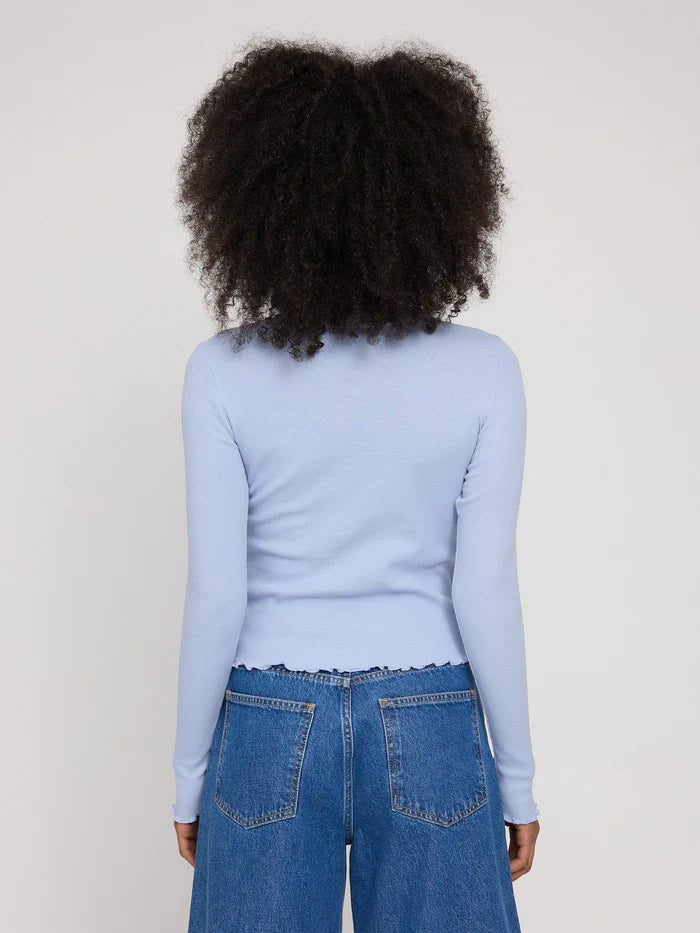 Babylock Hems Longsleeve cloud blue | MAZINE
