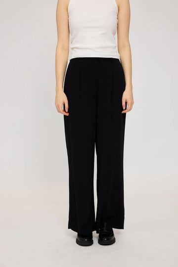 Pleated Viscose Pants black | MAZINE