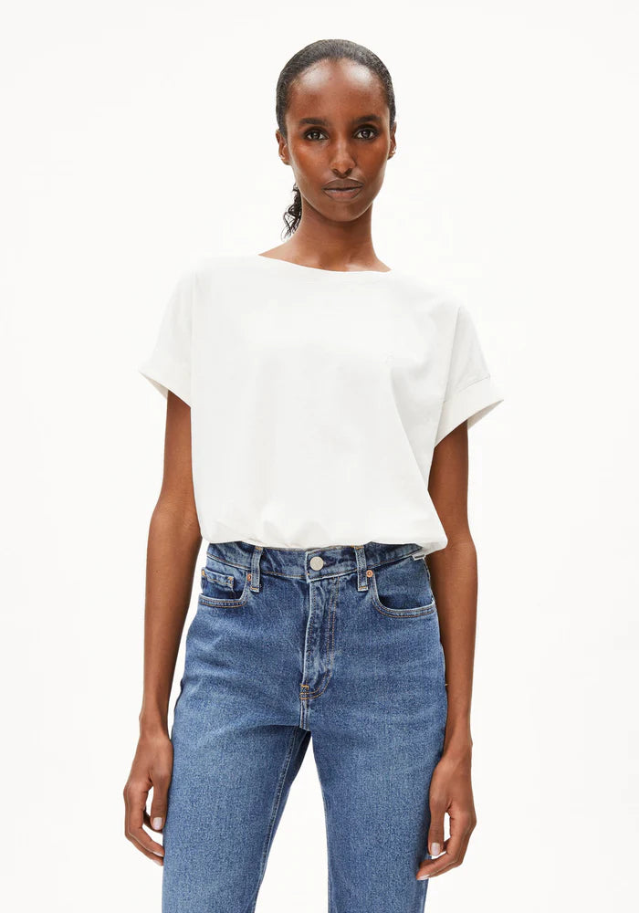 T-Shirt IDAARA white | ARMEDANGELS