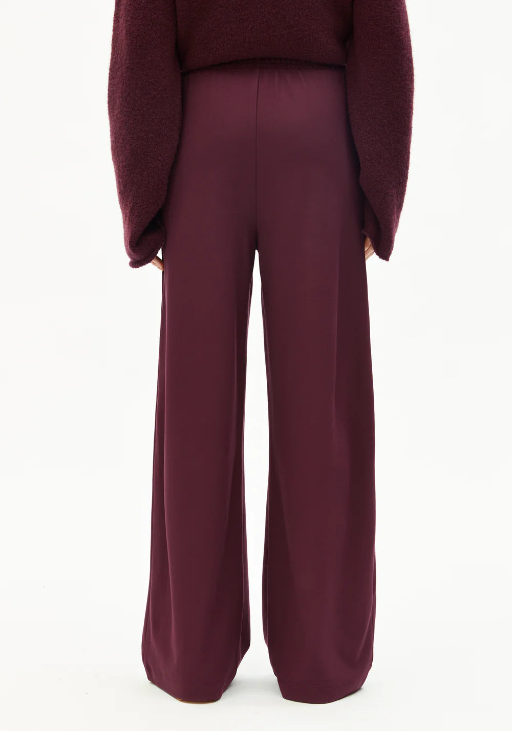 Hose HIMAARI dark cranberry | ARMEDANGELS