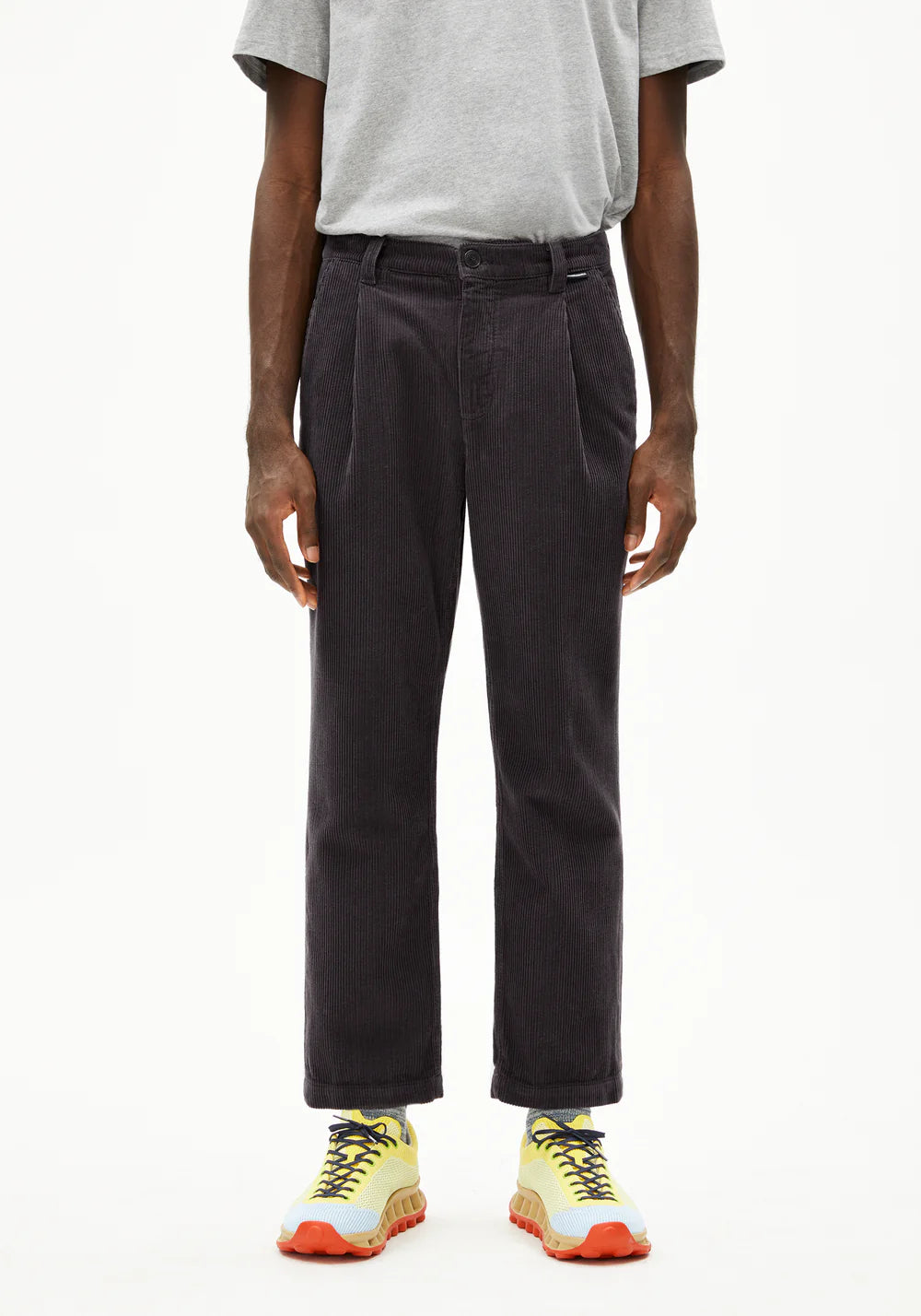 Cordhose ARAANIO dark steel | ARMEDANGELS