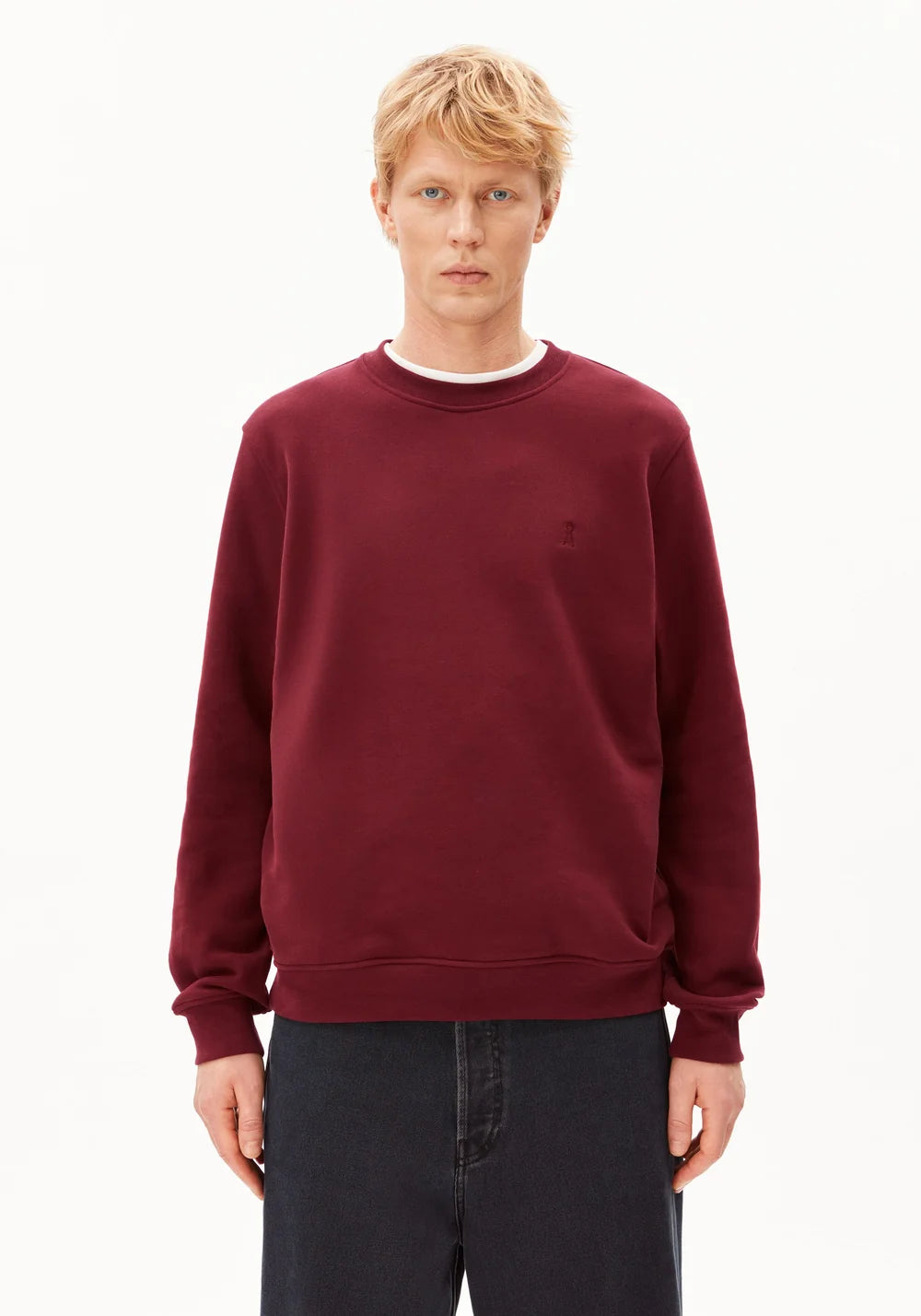 BAARO FLEECE SWEATSHIRT velvet red | ARMEDANGELS
