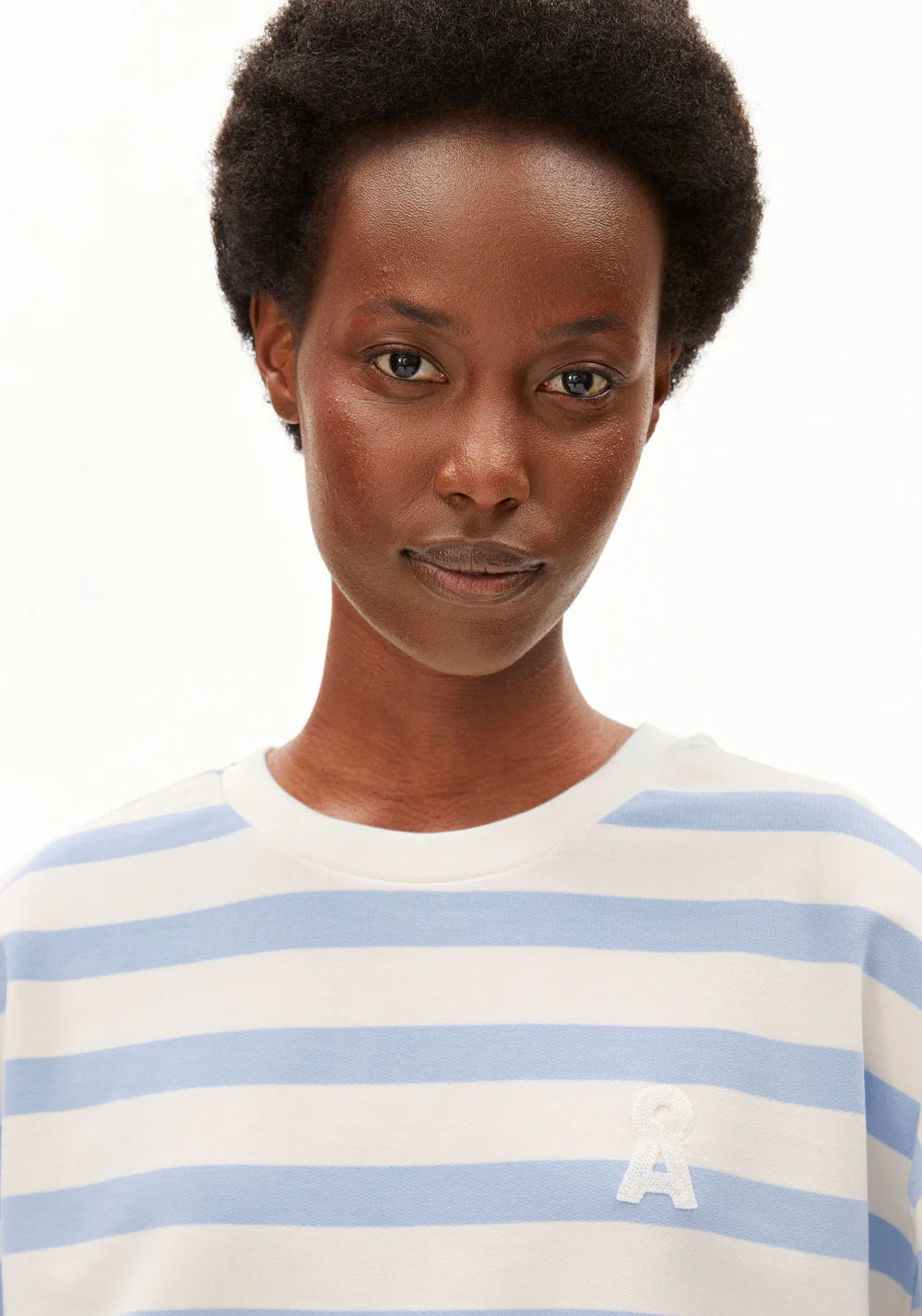 ICONIC Å FRANKAA BOLD SWEAT undyed-soft blue | ARMEDANGELS