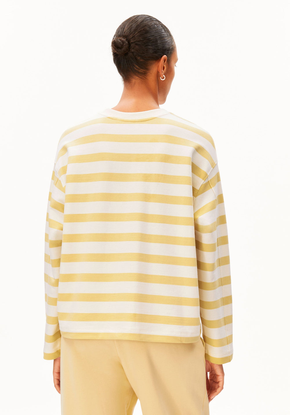 ICONIC Å FRANKAA BOLD SWEAT undyed-golden hay | ARMEDANGELS