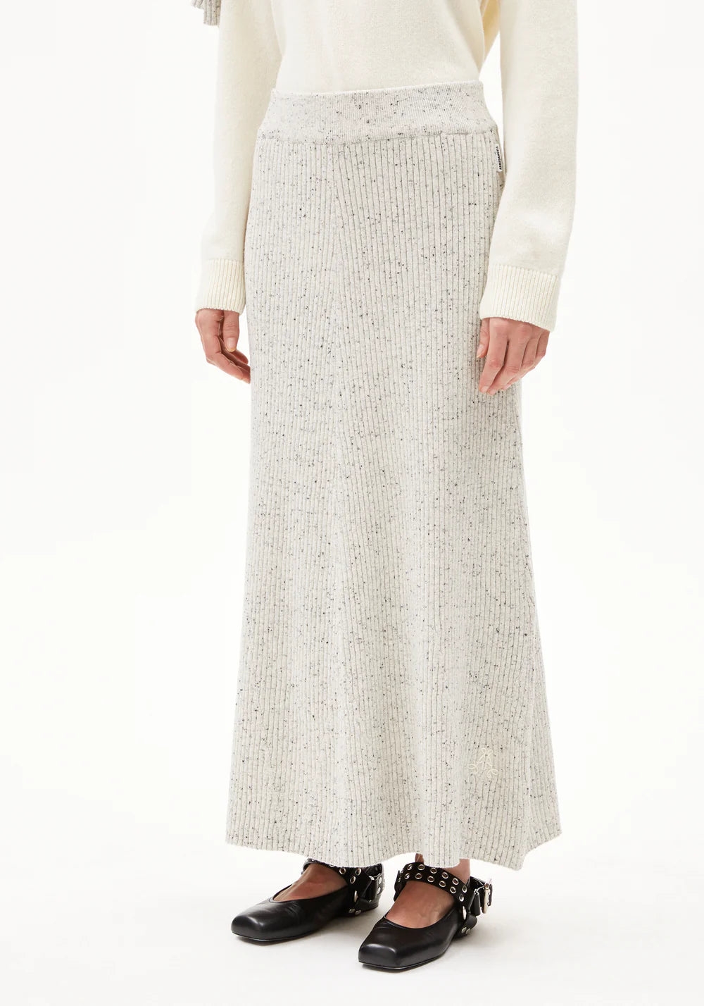 Strick Rock HANAA TWEED oatmilk-black | ARMEDANGELS