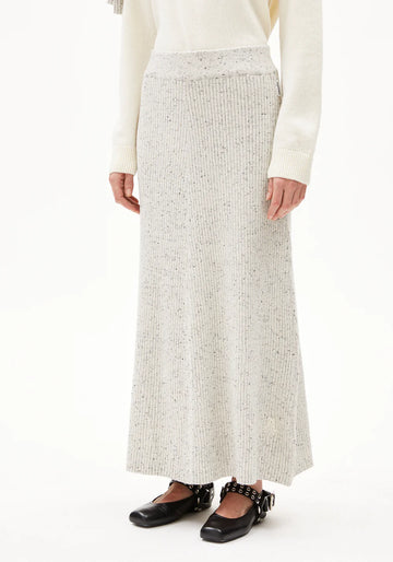 Strick Rock HANAA TWEED oatmilk-black | ARMEDANGELS