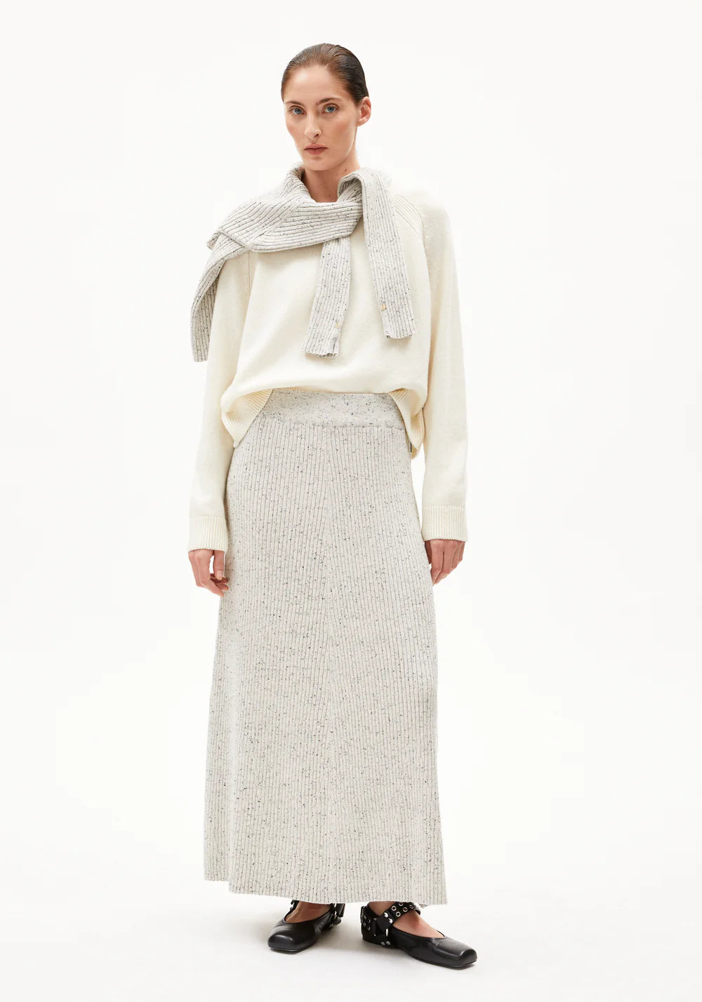 Strick Rock HANAA TWEED oatmilk-black | ARMEDANGELS