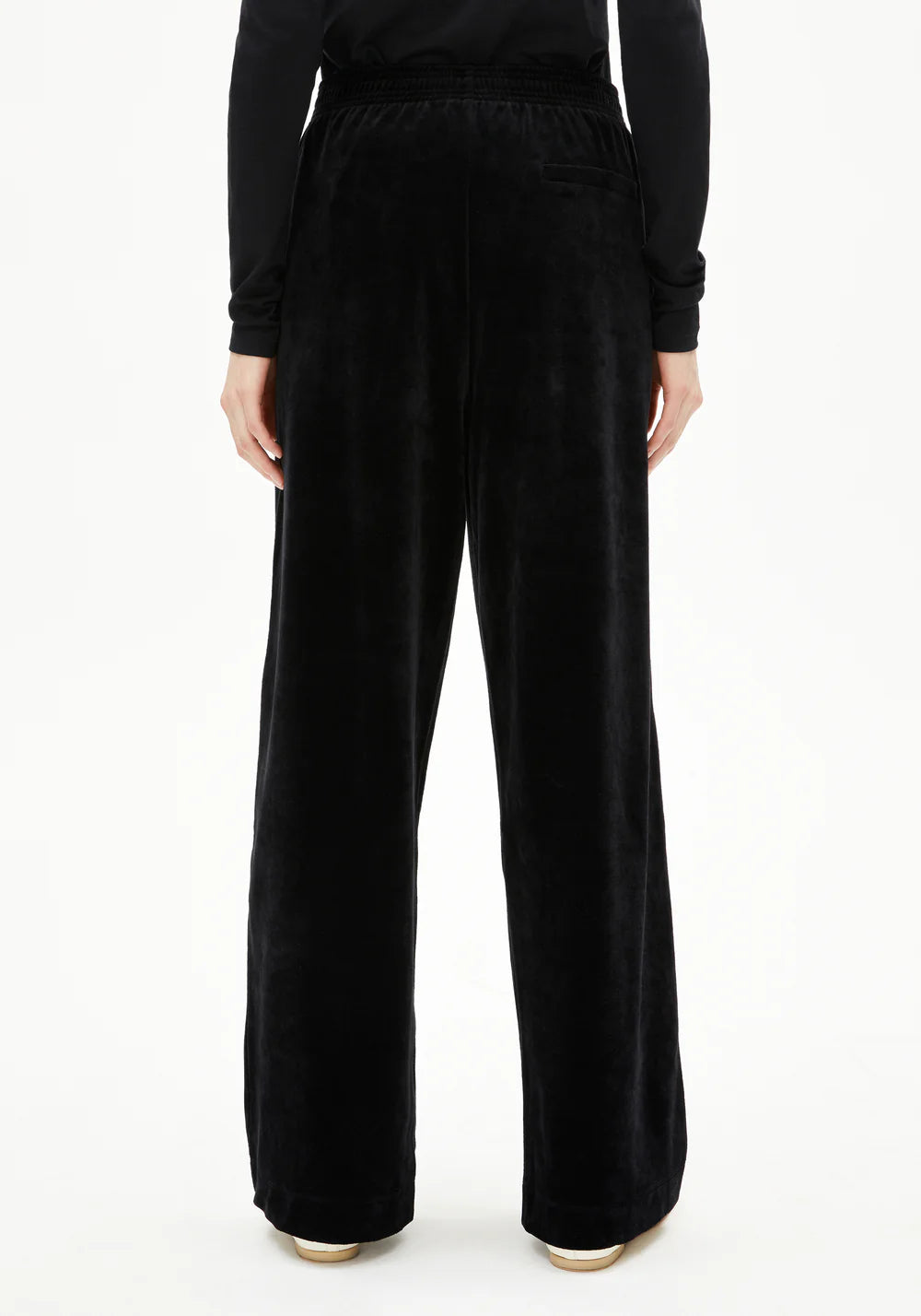 Hose VATINAA VELVET black | ARMEDANGELS