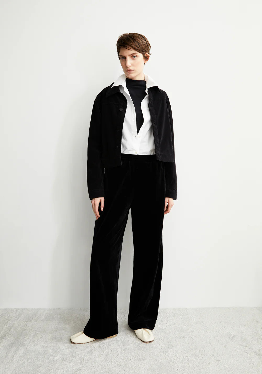 Hose VATINAA VELVET black | ARMEDANGELS