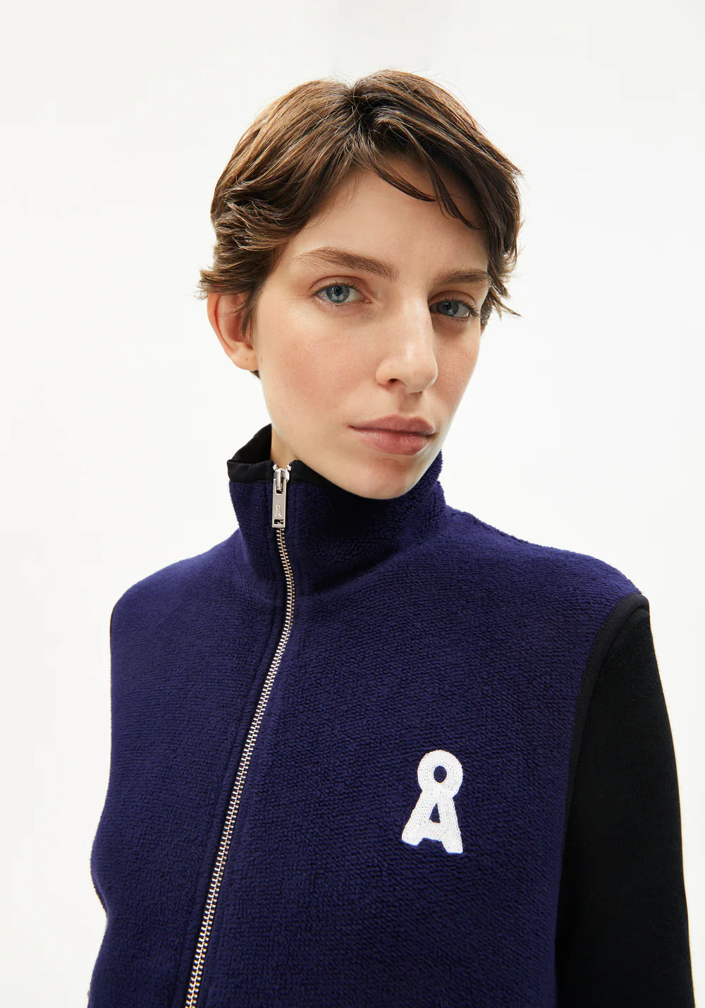 Weste ICONIC Å KARLENAA tinted navy  | ARMEDANGELS