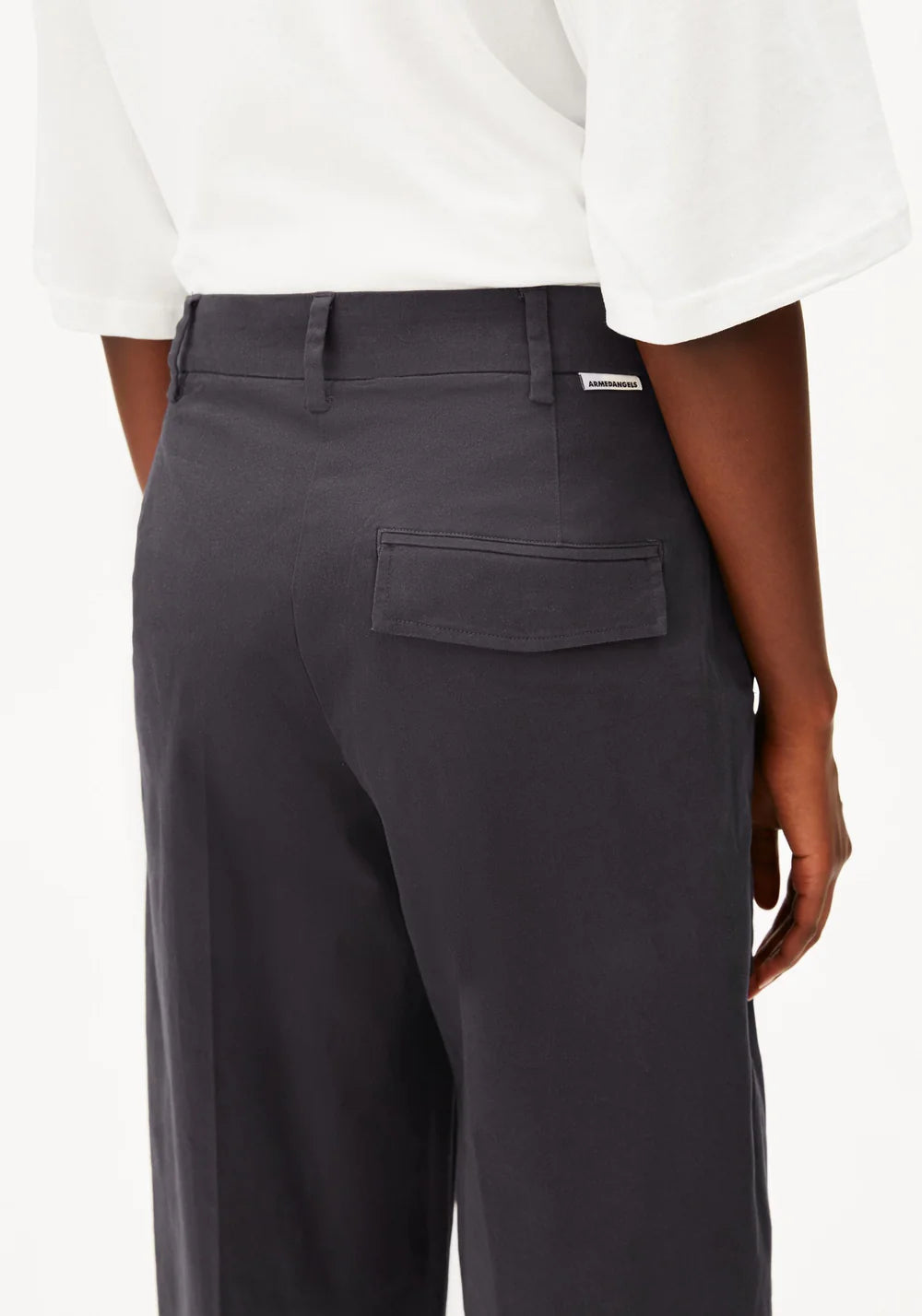 BARREL LEG TWILL PANT dark steel | ARMEDANGELS