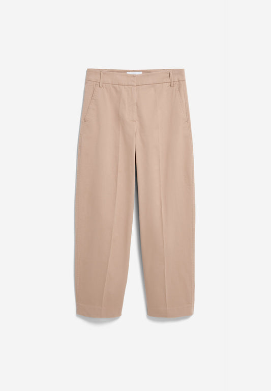Hose BARREL LEG TWILL PANT true camel | ARMEDANGELS