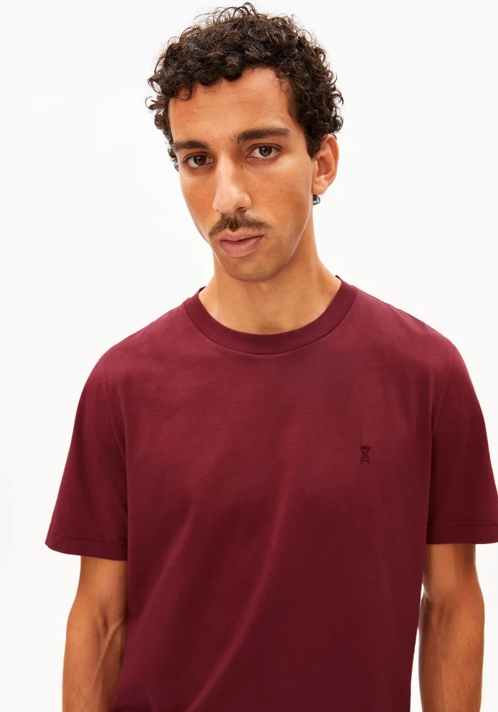 JAAMES T-SHIRT velvet red | ARMEDANGELS