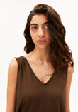 V-NECK JERSEY TOP  dried palm | ARMEDANGELS