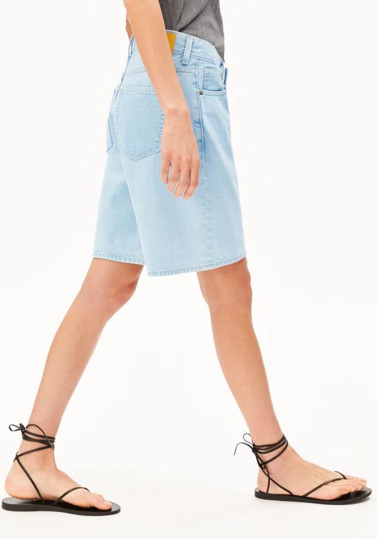 Shorts THALINAA DENIM SHORT barrea | ARMEDANGELS