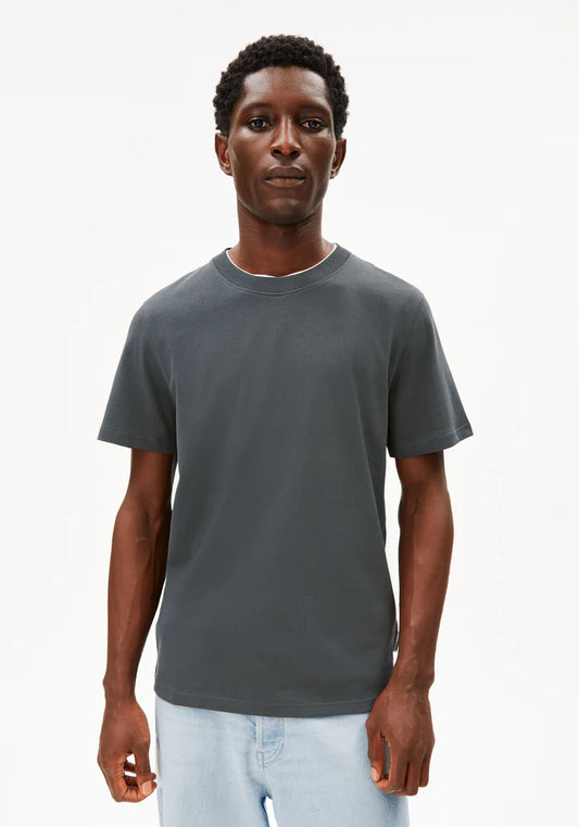 T-Shirt MAARKOS MID WEIGHT space steel | ARMEDANGELS