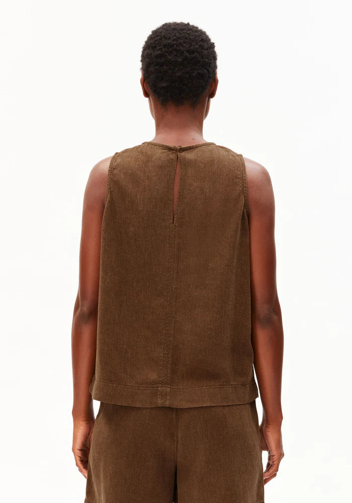 PIÑAYARN® BLEND GMT DYE TOP dried palm | ARMEDANGELS