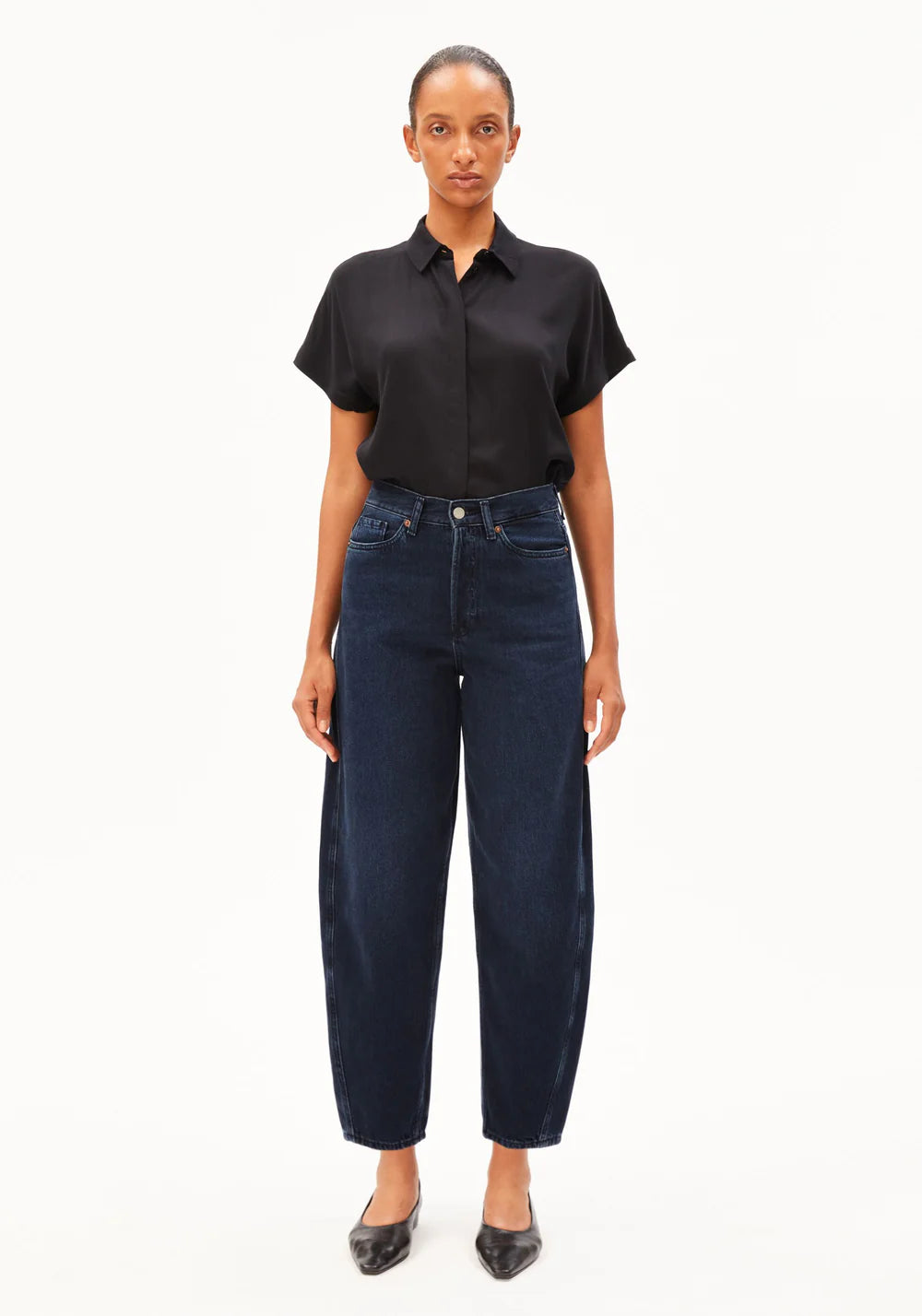 BAARLY HIGH WAIST BARREL JEANS fluid ink | ARMEDANGELS