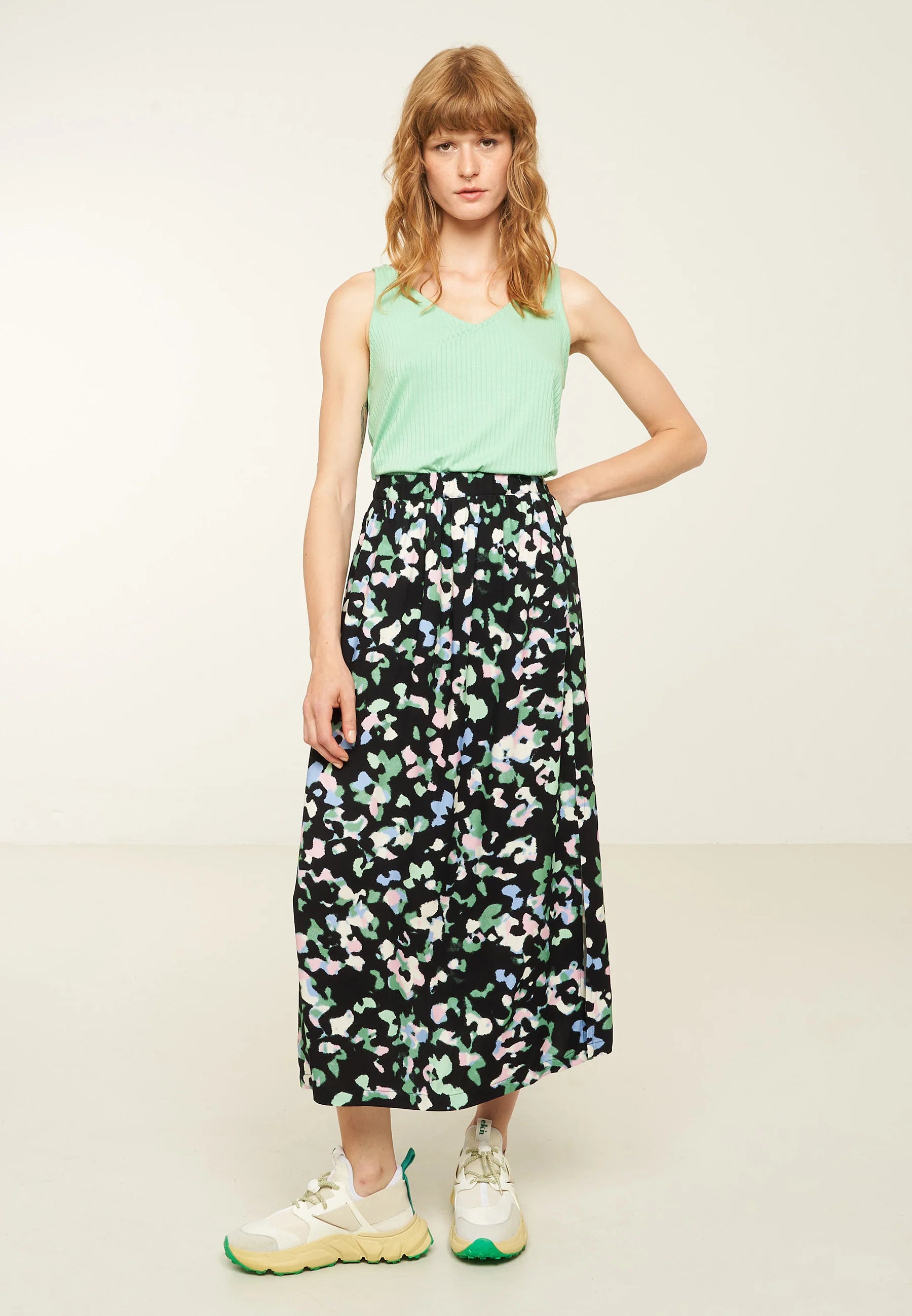 Top TONINA sage green | recolution