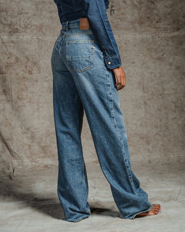 Jeans Izabella Straight Old Blue | KUYICHI