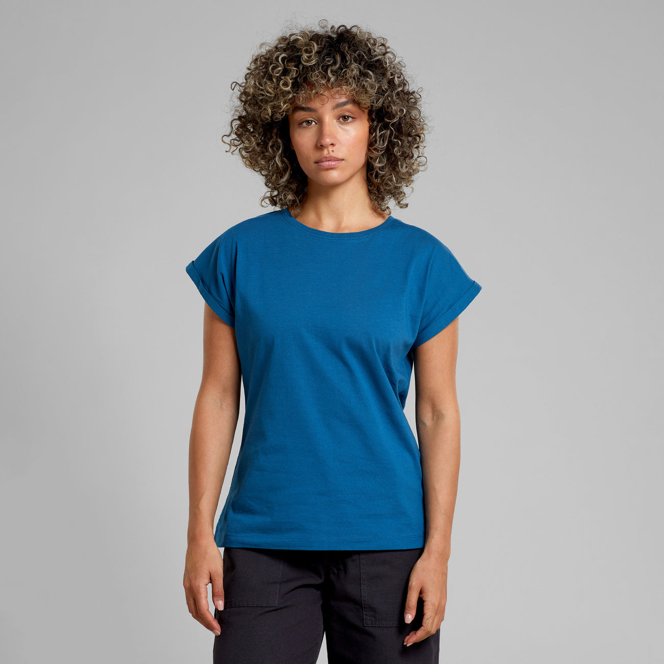T-shirt Visby Base Midnight Blue | DEDICATED