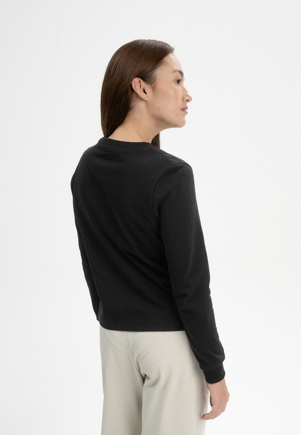 Langarmshirt schwer AASTHA schwarz | MELAWEAR