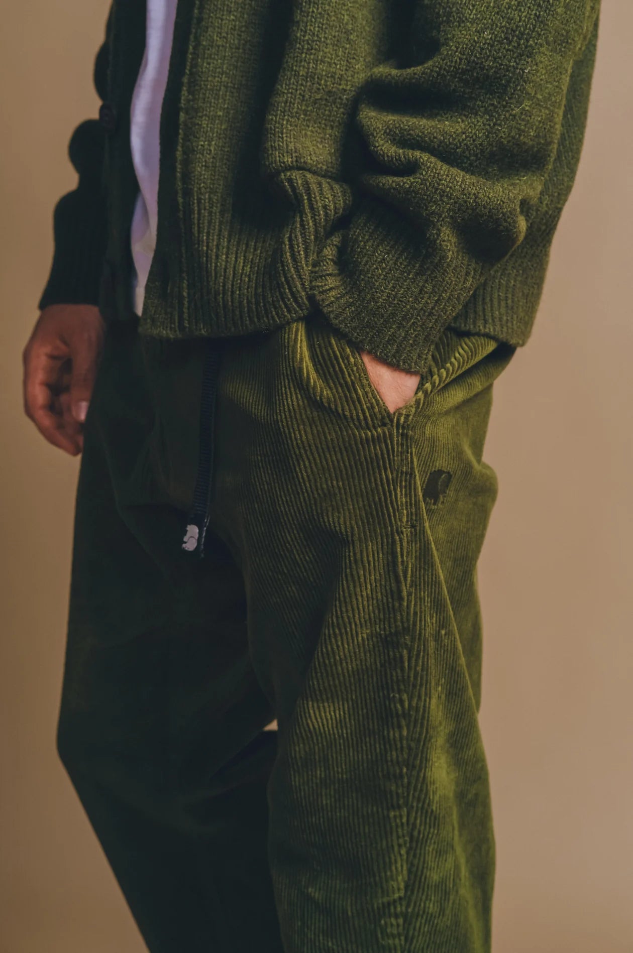 Corduroy Ecodye Climber Pant Dark Olive | trendsplant