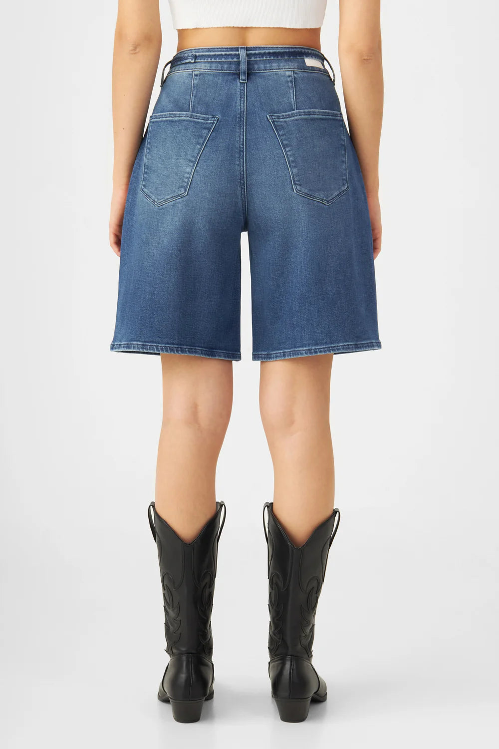 BLINKY Soft Denim - Shorts Medium blue | DAWN