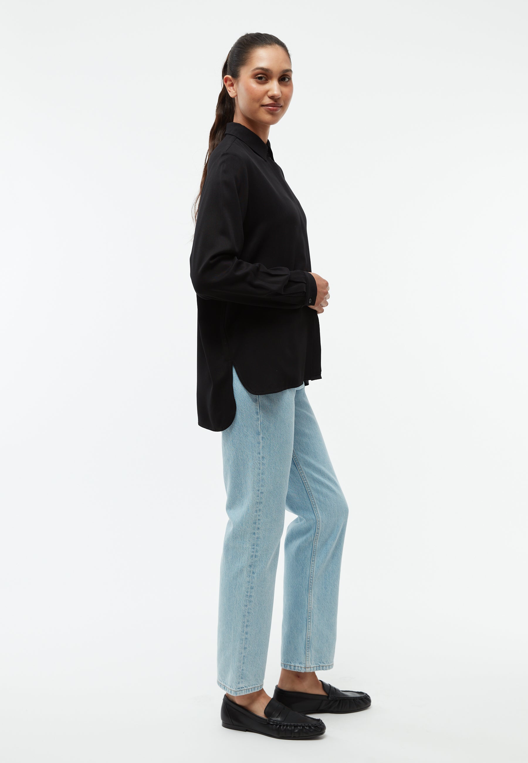 Blouse GBIva Black | GIVN BERLIN