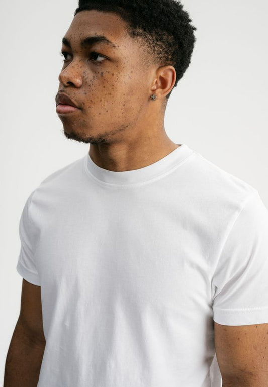 T-Shirt AVAN weiß | MELAWEAR