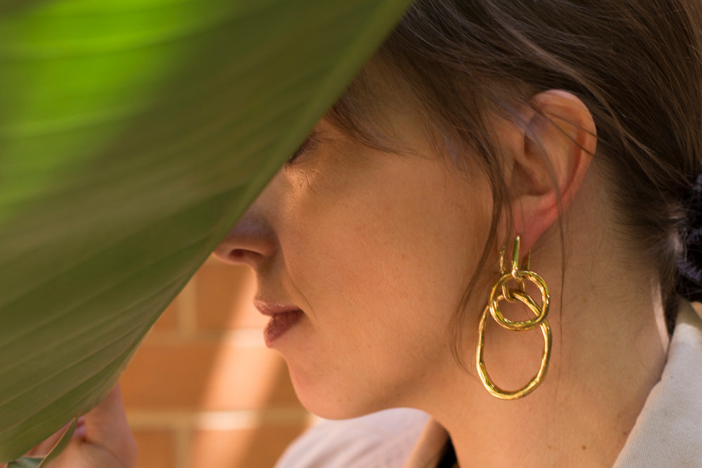 RIBBON EARRINGS Brass | KLIMBIM